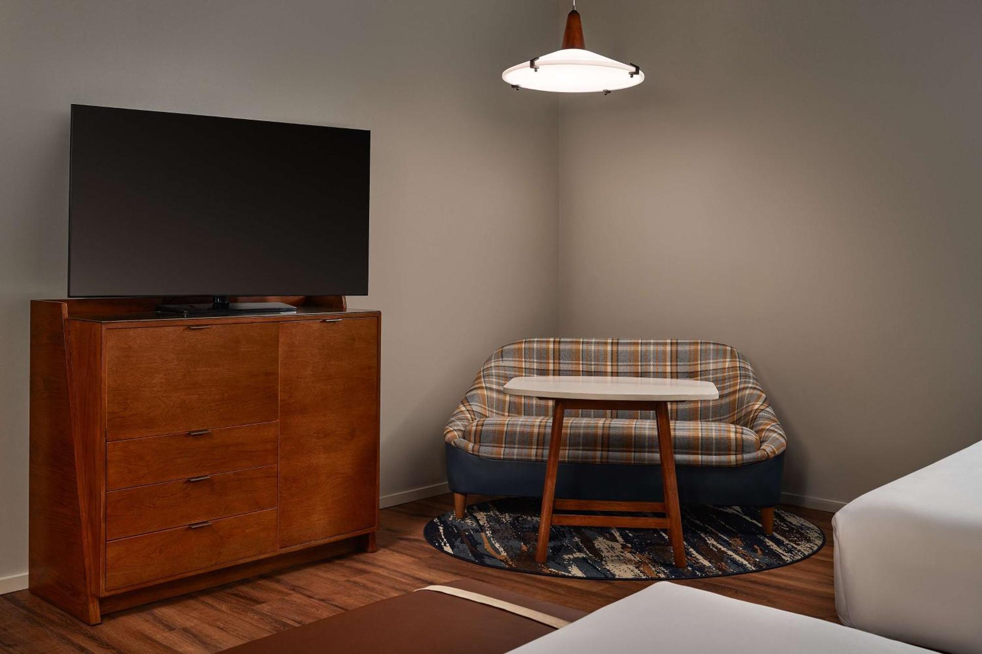 The Bankers Alley Nashville, Tapestry Collection By Hilton Hotel Nashville
