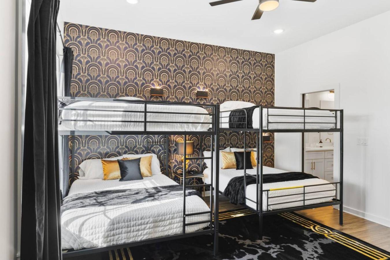 Stunning With Rooftop Deck Walk To Restaurants Coffee And Brewery Nashville