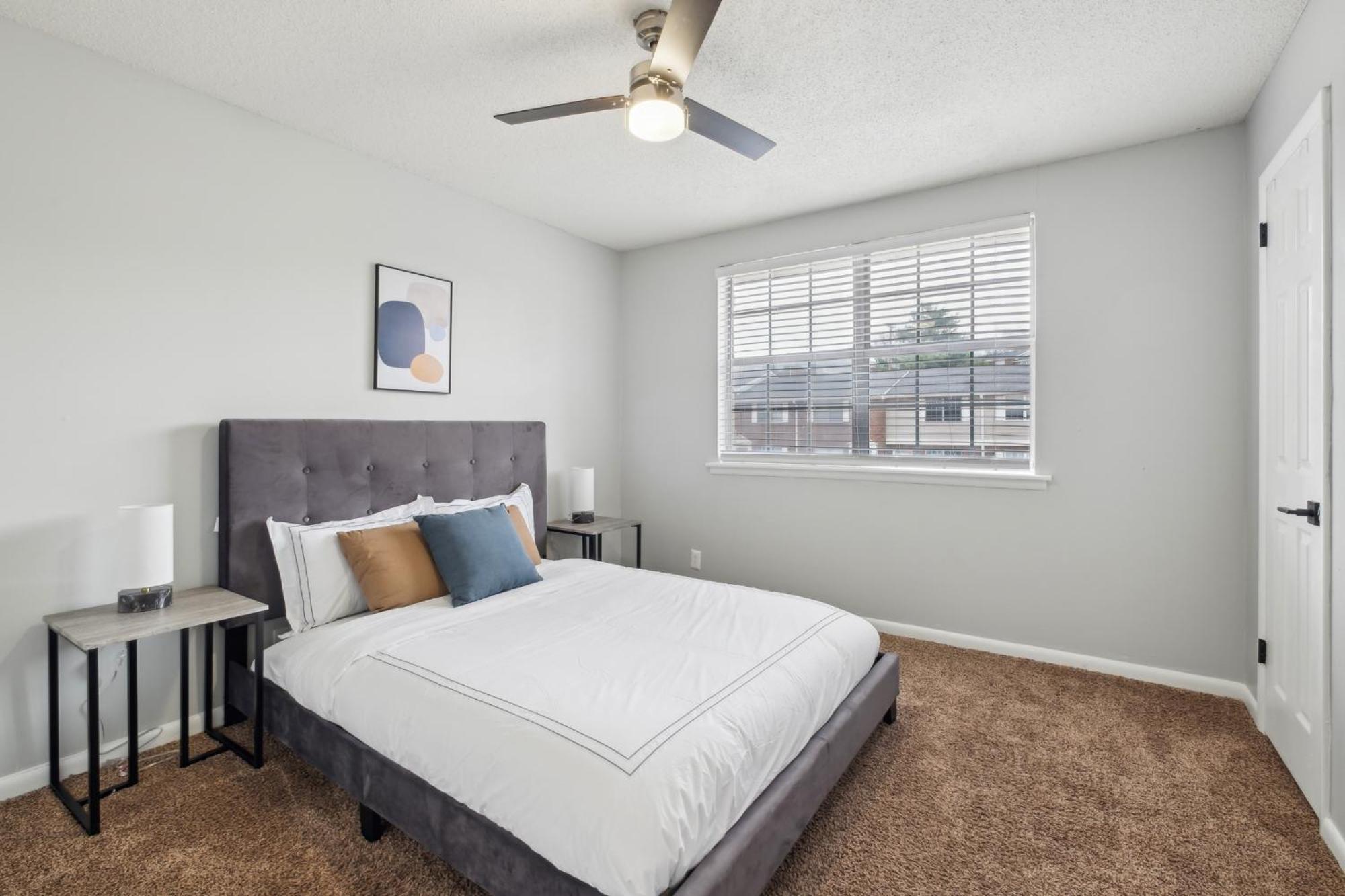 Brentwood U8 I Cozy & Comfy I 2bd I Free Parking *