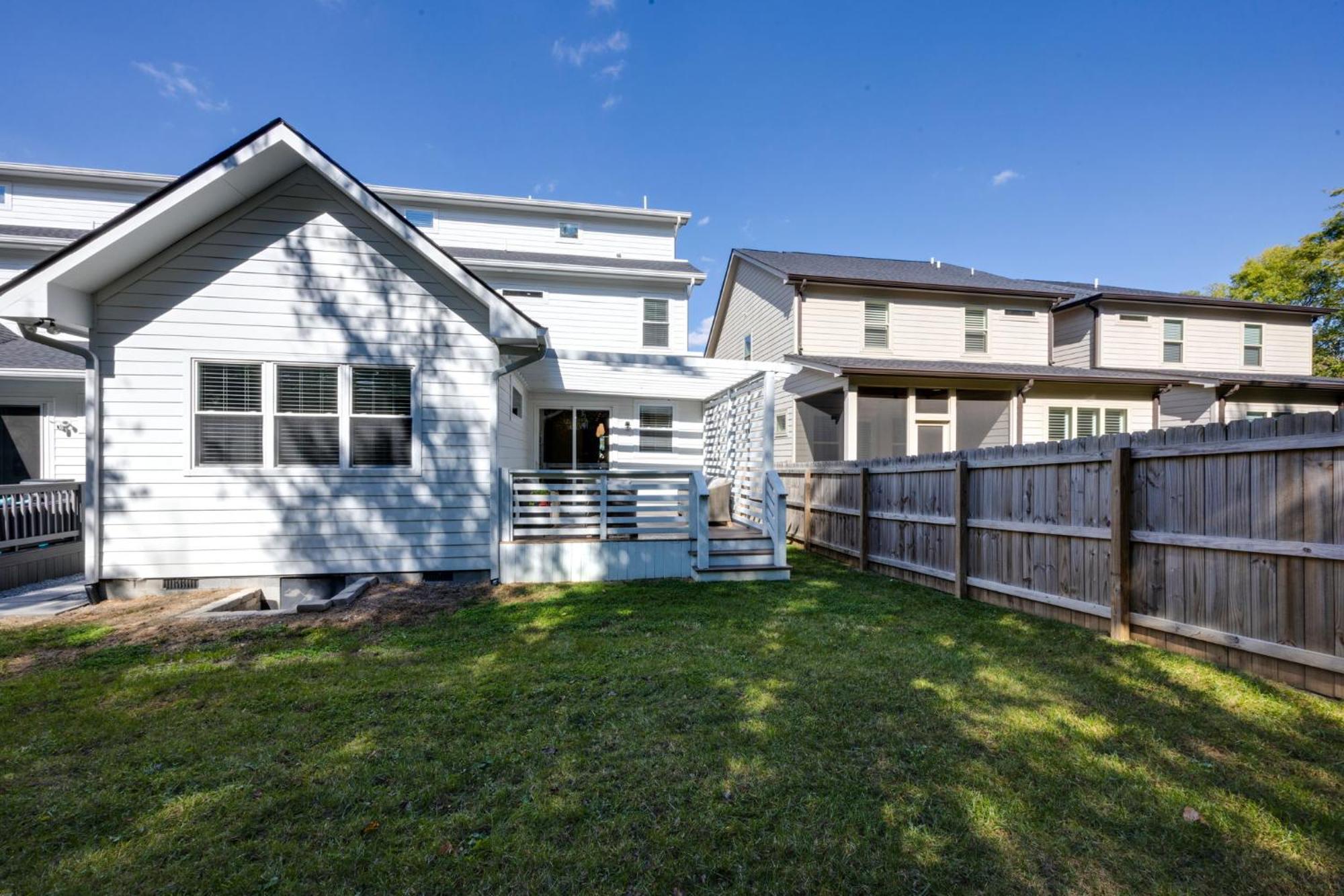Gns Essentials - - 521 Camden Dr Unit A Nashville