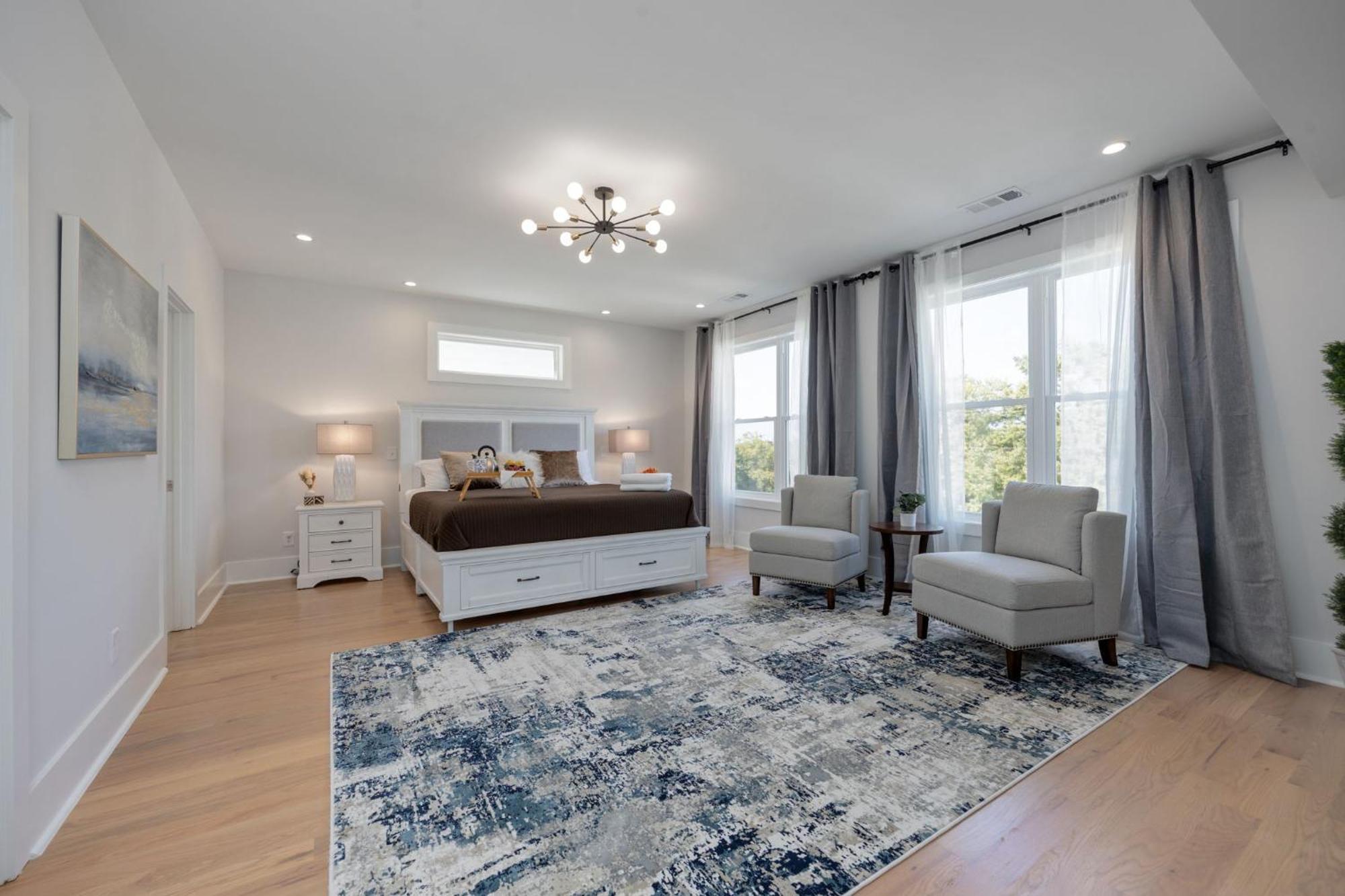 Gns Essentials - - 521 Camden Dr Unit A