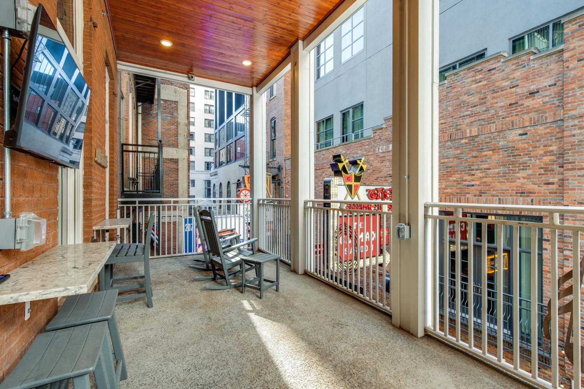 The Majestic Lofts Apartment