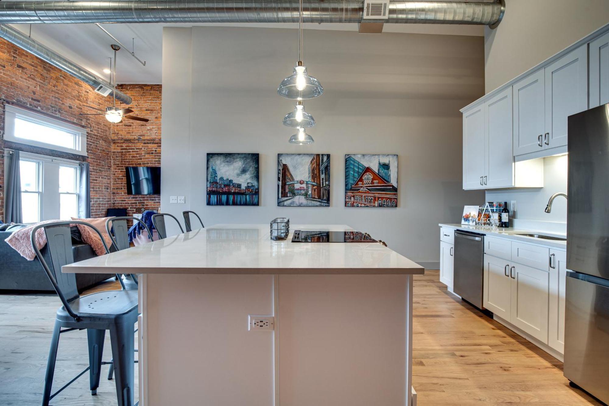 The Majestic Lofts *