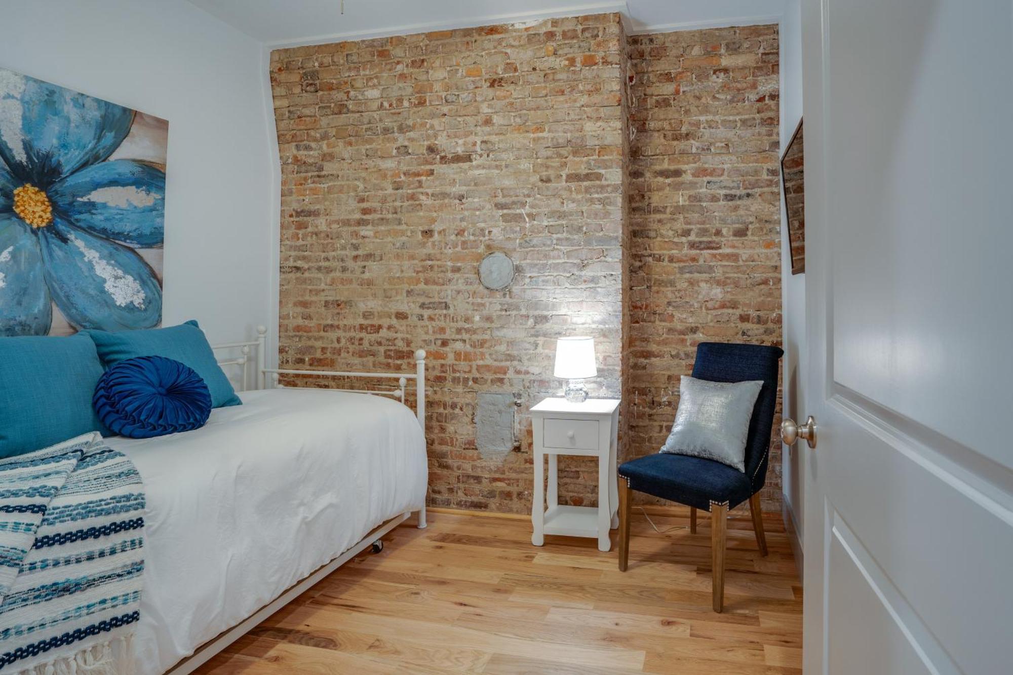 Apartment The Majestic Lofts *
