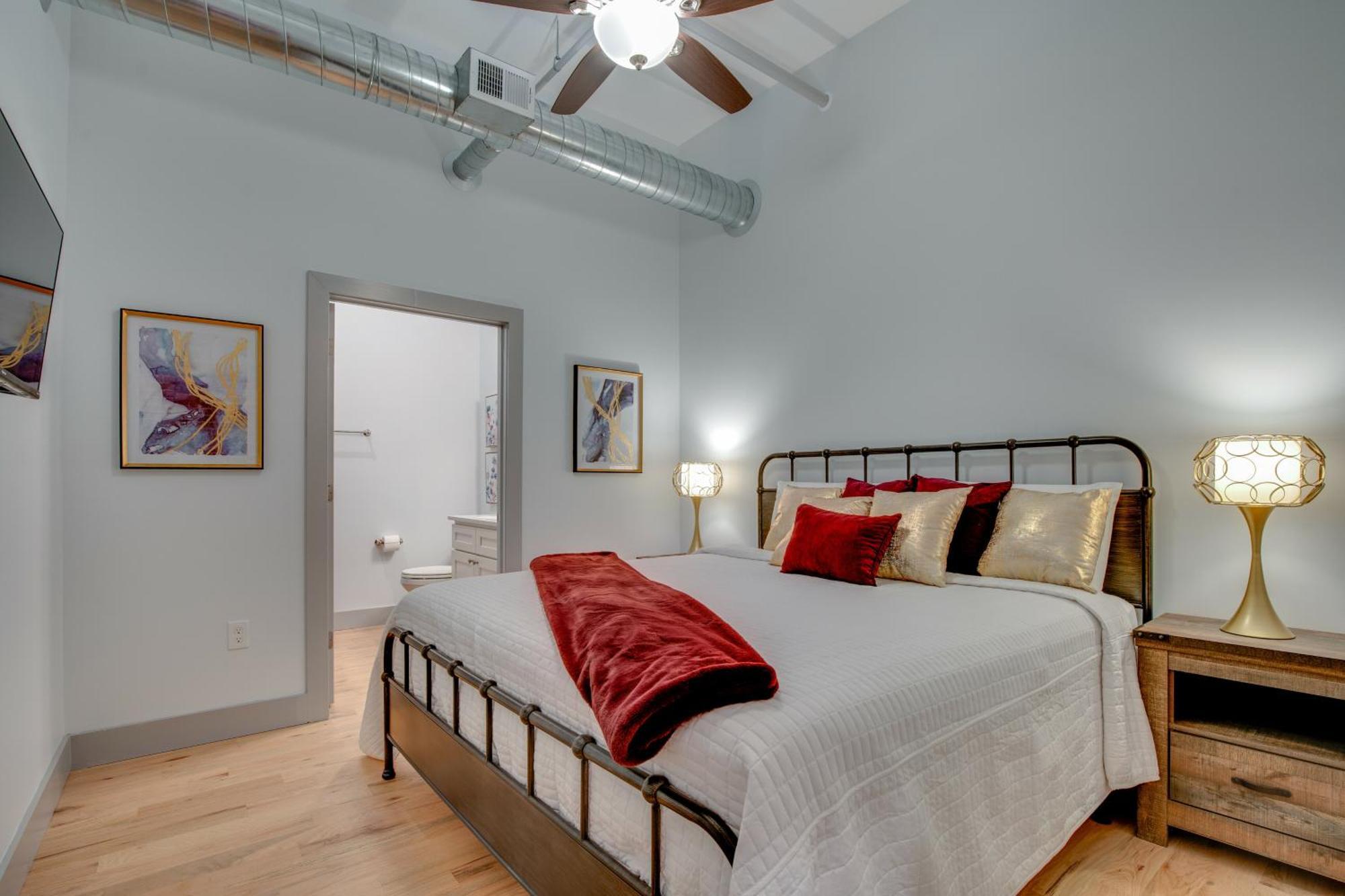 The Majestic Lofts Apartment Nashville