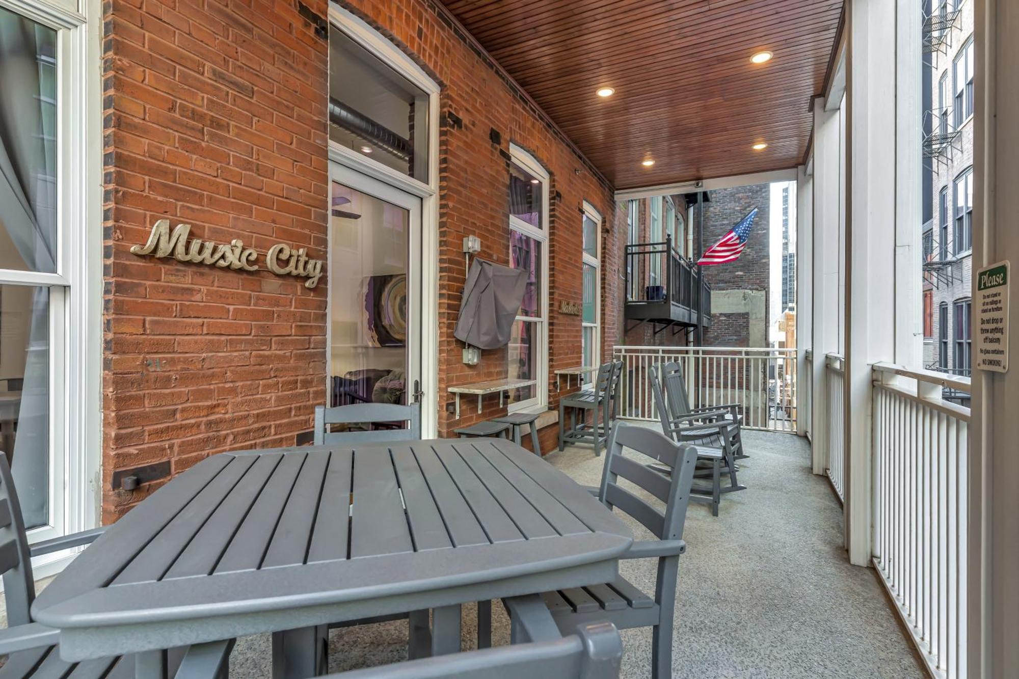 The Majestic Lofts Apartment Nashville
