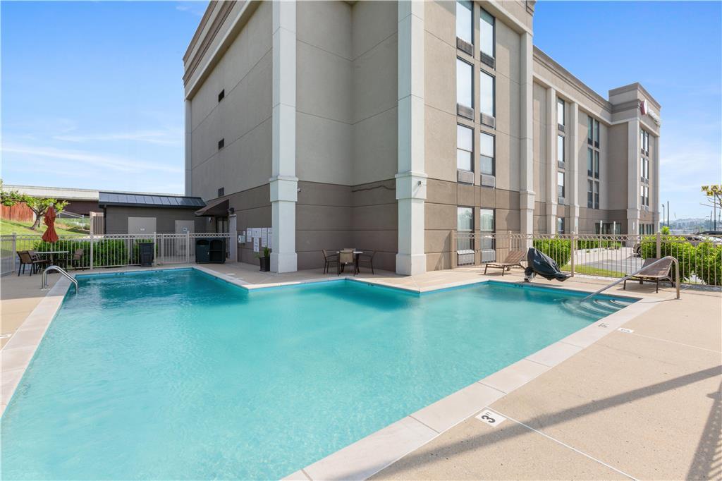 Western Belle Meade & 2* Nashville