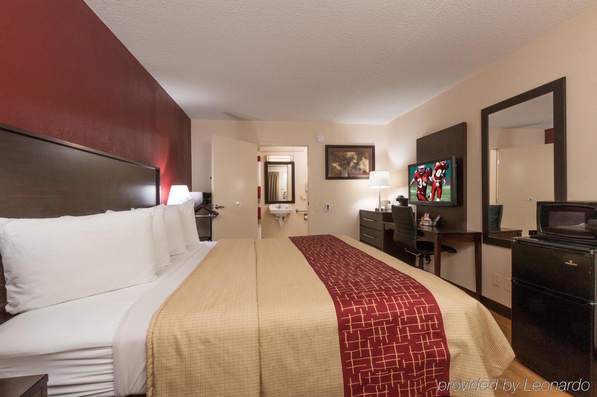 Red Roof Plus+ Airport 3* Nashville