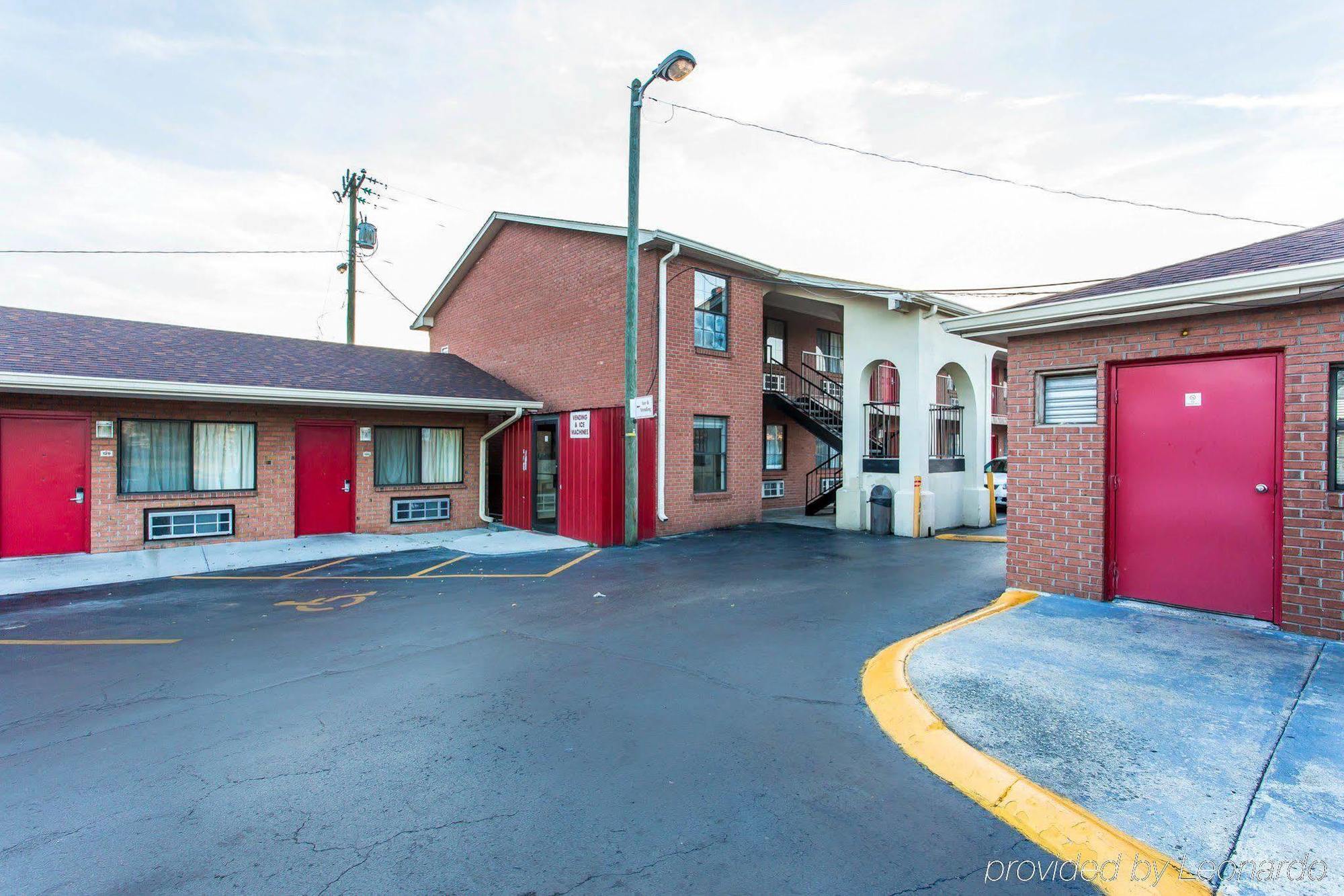 Econo North - Opryland Motel Nashville