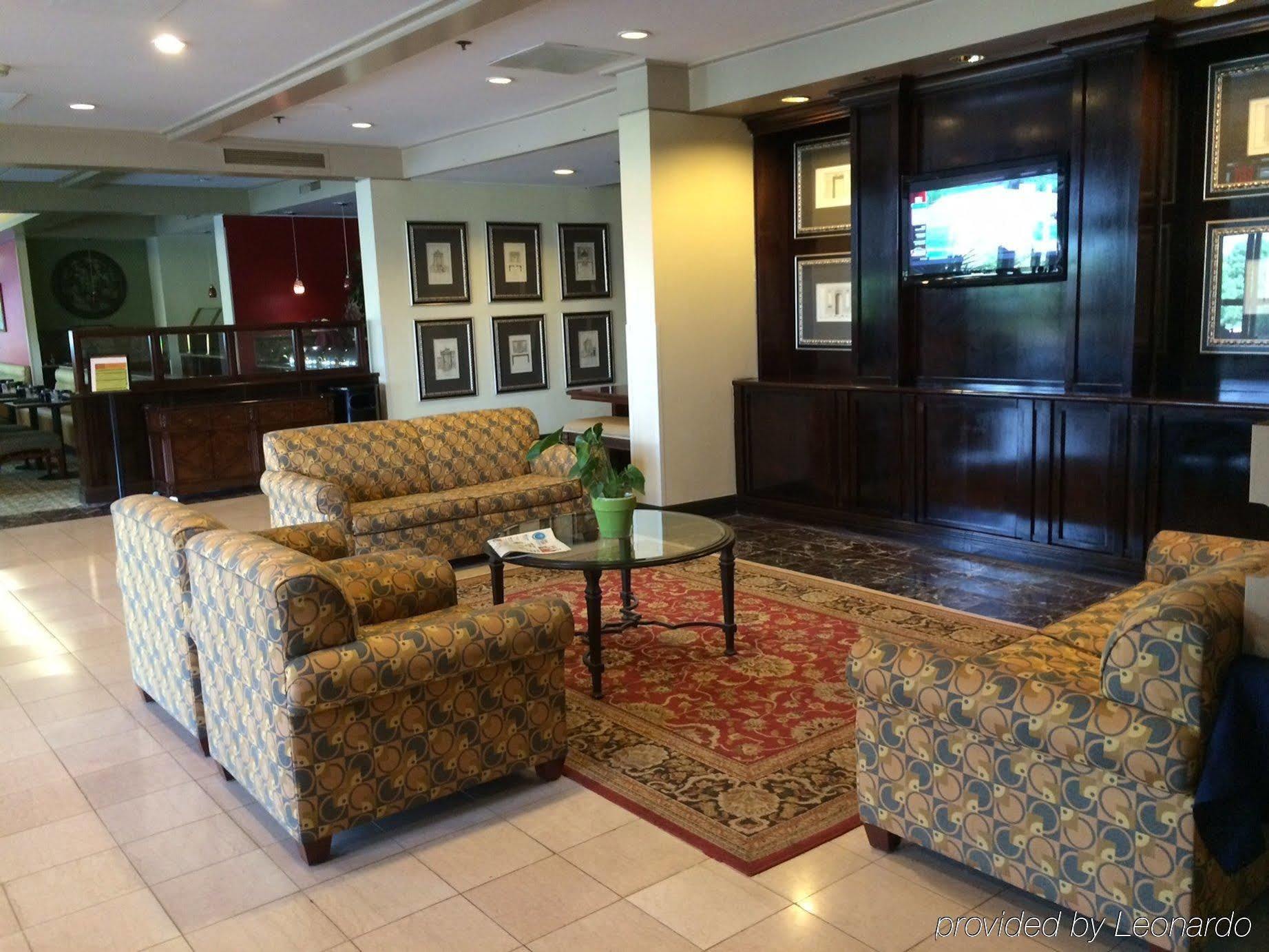 Radisson Airport 3*
