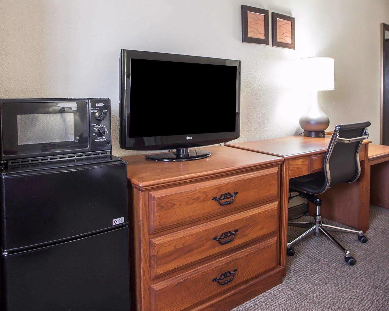 Comfort West Inn
