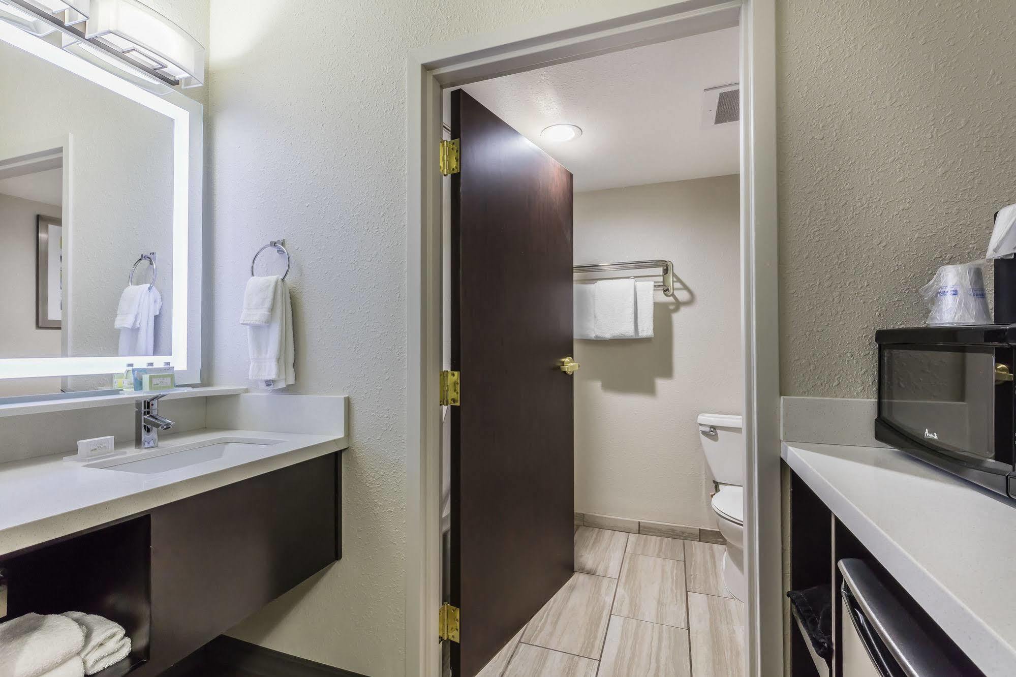 Western Airport - Bna 3* Nashville