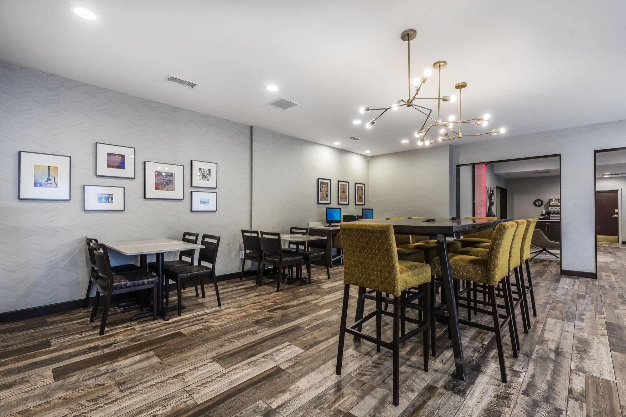 Hotel Western Airport - Bna