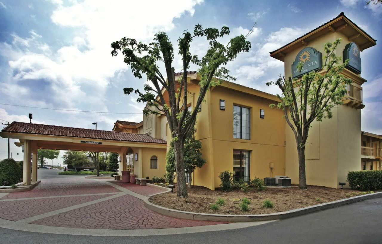 Hotel La Quinta By Wyndham South 2*